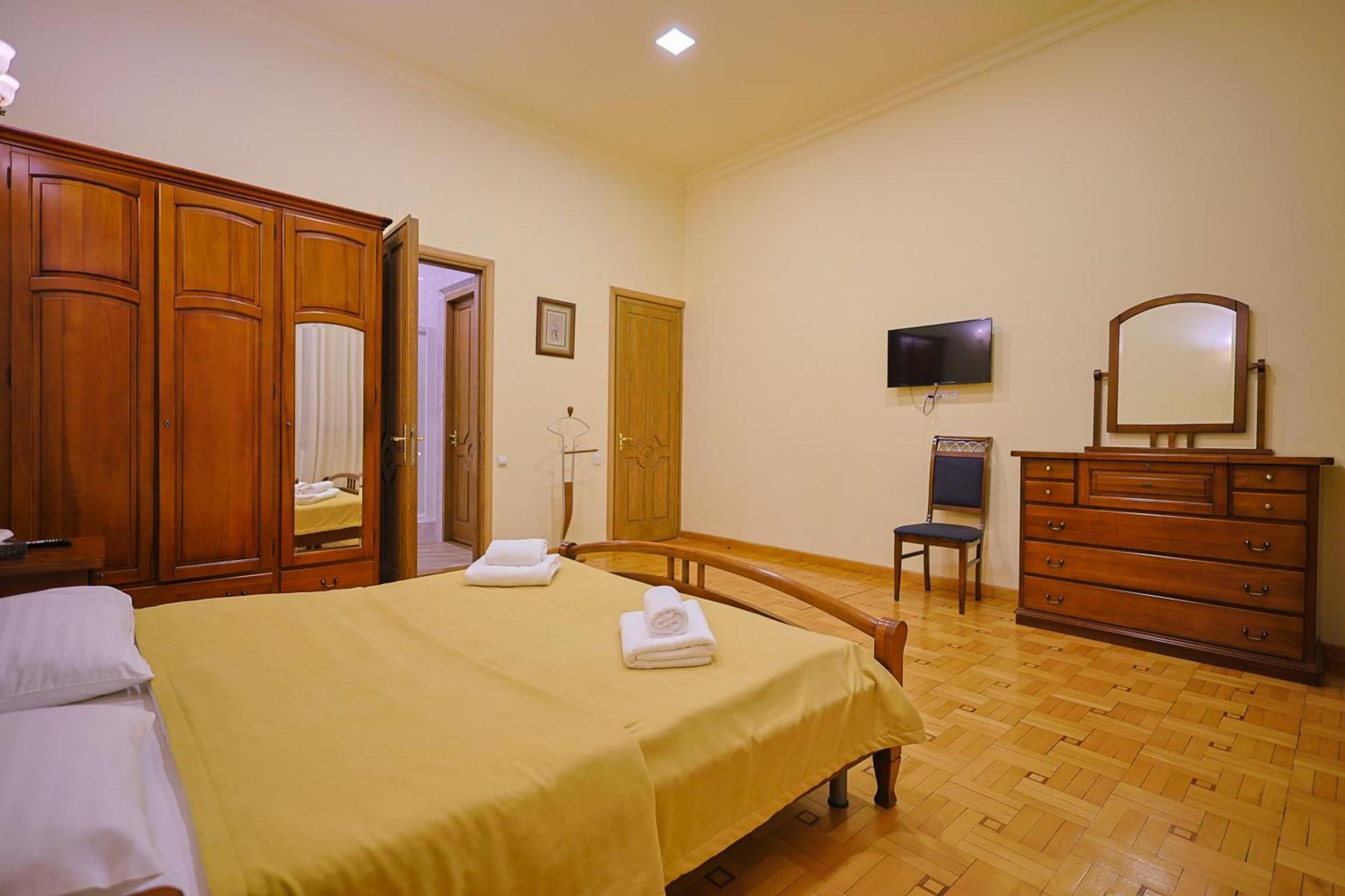 גיומרי Araks Hotel Complex מראה חיצוני תמונה