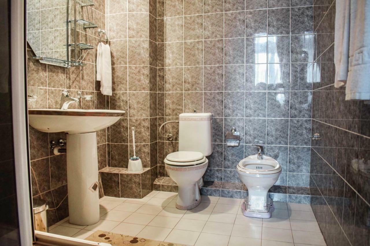 גיומרי Araks Hotel Complex מראה חיצוני תמונה